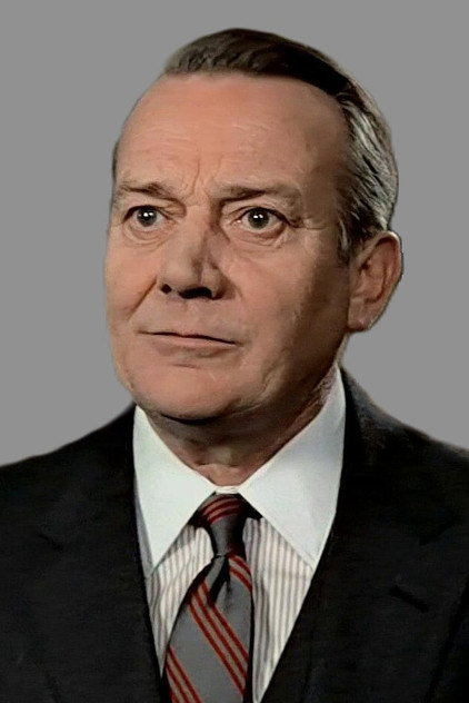 Denholm Elliott - 7