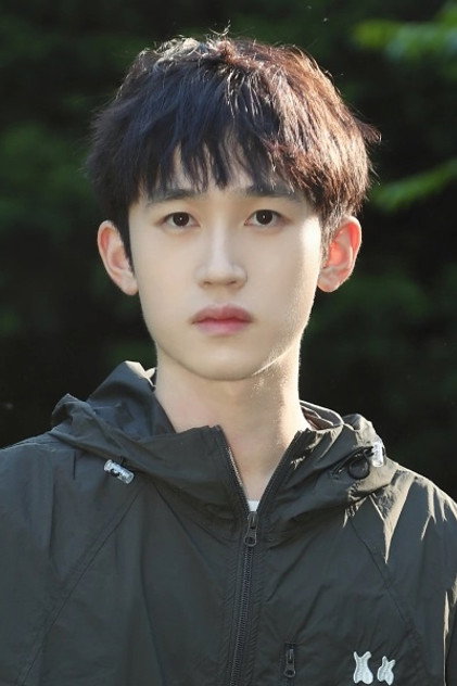 Zhang Xuzhen photo 2