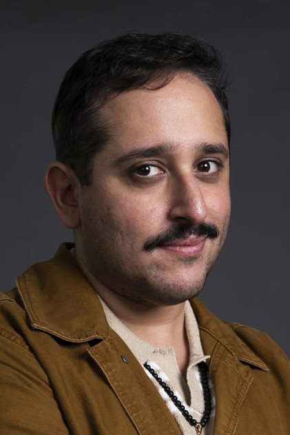 Omar Zaheer photo 2