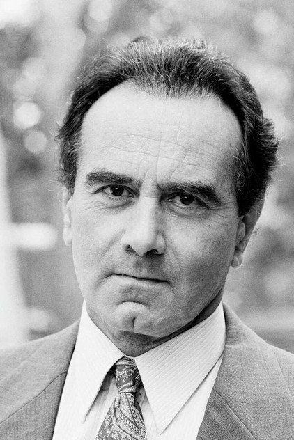 Dan Hedaya - 5
