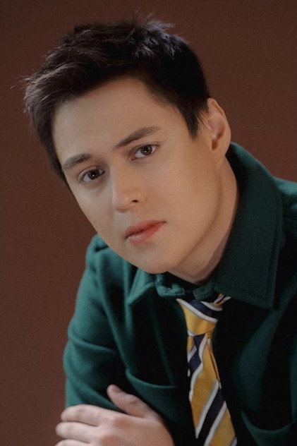 Enrique Gil - 6