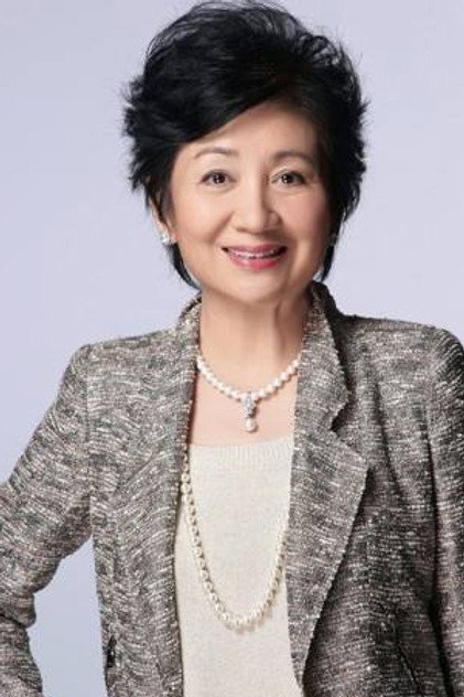 Nina Paw Hei-Ching photo 3