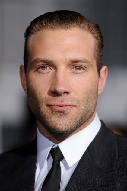 Jai Courtney - 9