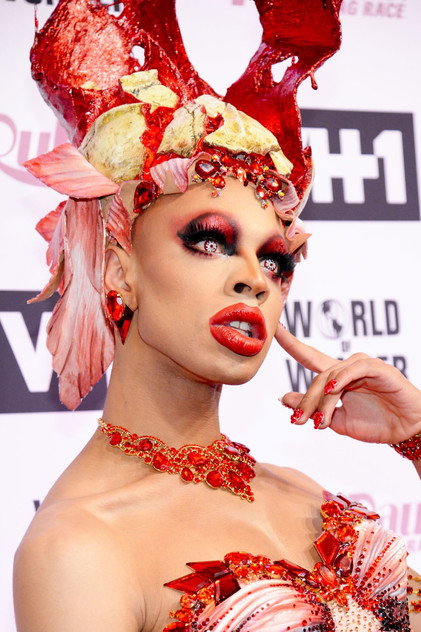 Yvie Oddly - 9