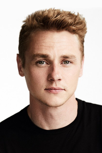 Ben Hardy - 5