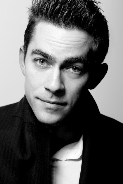Evan Dumouchel photo 4