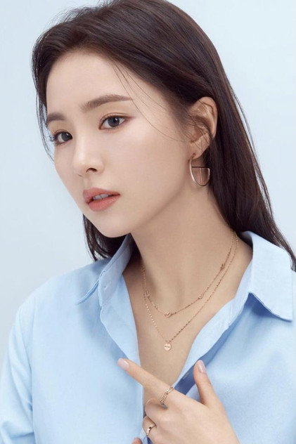 Shin Sae-kyeong - 9