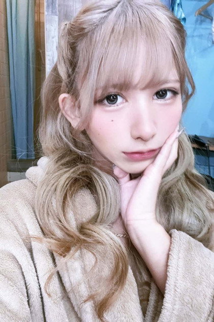 Anna Mitsushima