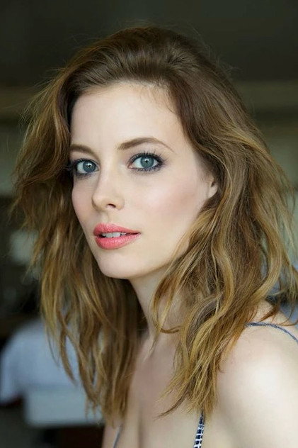 Gillian Jacobs photo 7