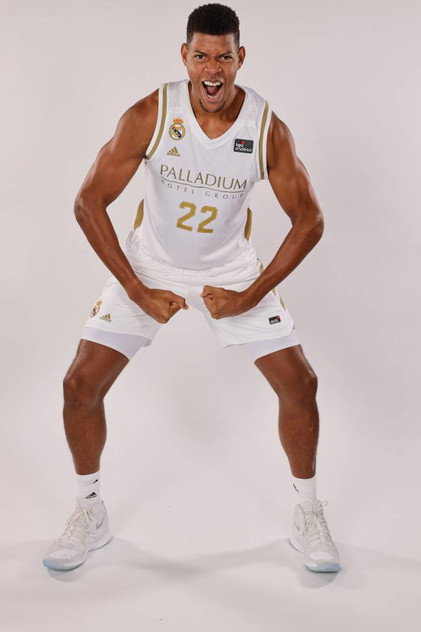 Edy Tavares photo 2