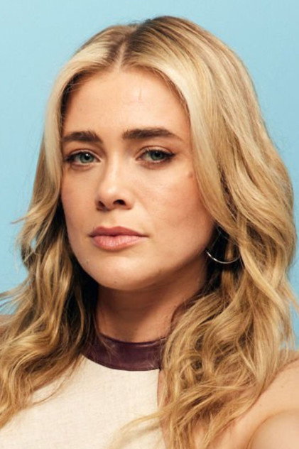 Melissa Roxburgh - 6