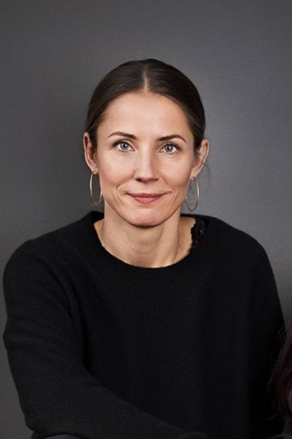 Tuva Novotny - 5
