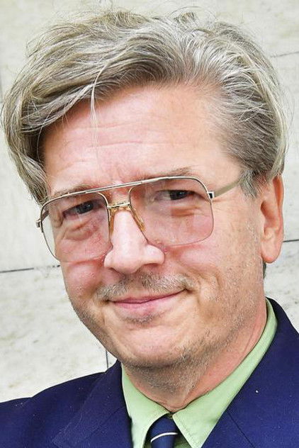 Tomas Alfredson