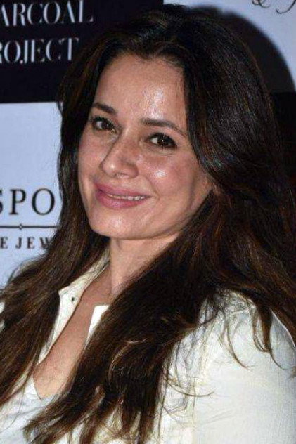 Neelam Kothari - 5