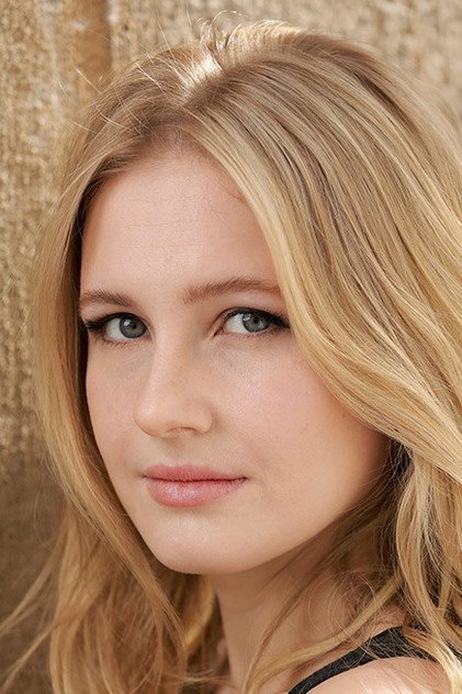 Caitlin Ashley-Thompson photo 3