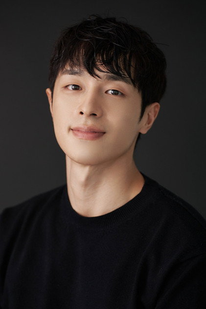 Kwon Hyuk - 4