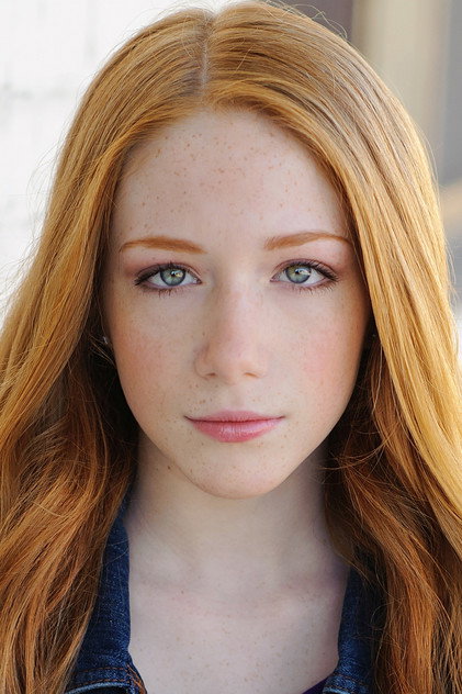 Lily Cardone photo 4