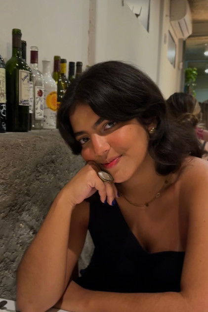 Аватар персоны Julia Villela