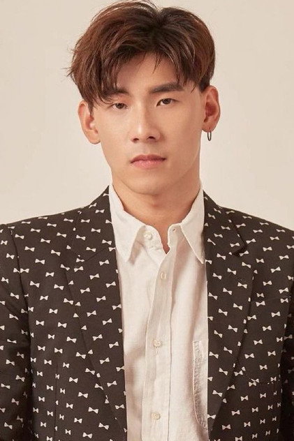 Thanakorn Kuljarassombat - 4