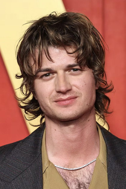 Joe Keery - 13