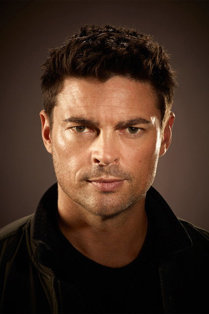 Karl Urban - 16