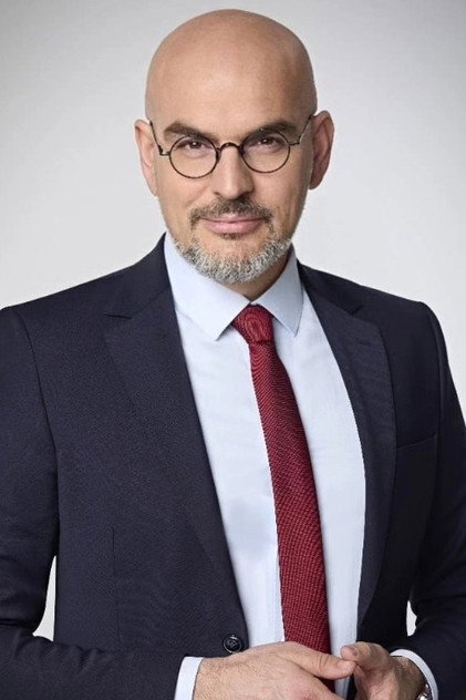 Koray Şerbetçi headshot