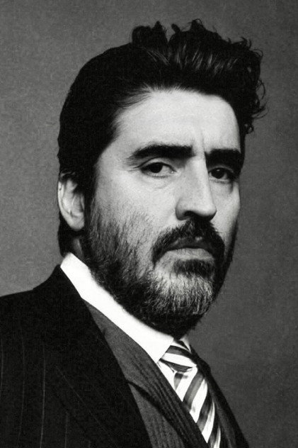 Alfred Molina - 10