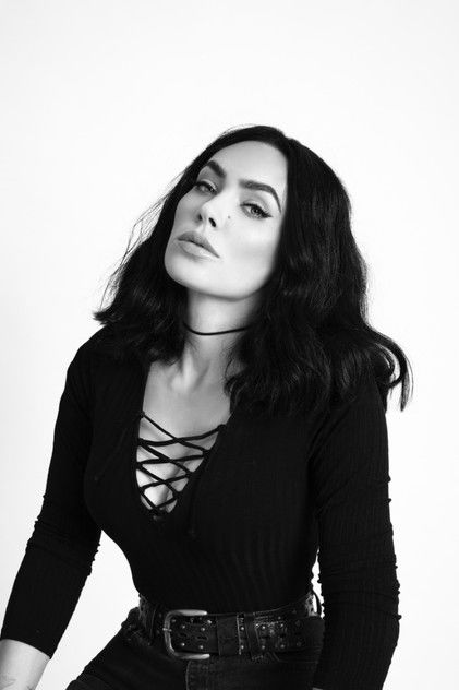 Аватар персоны Micheline Pitt