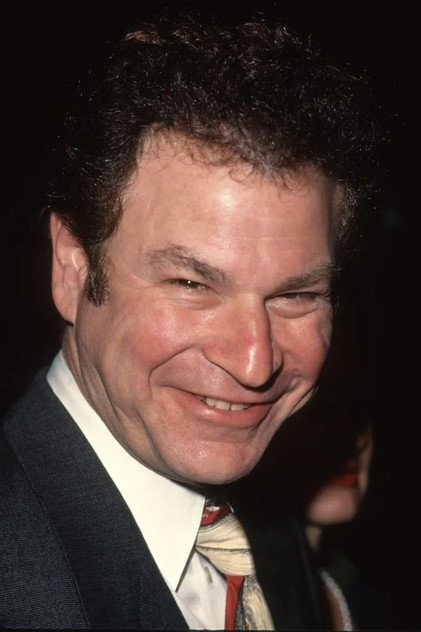 Robert Wuhl - 4