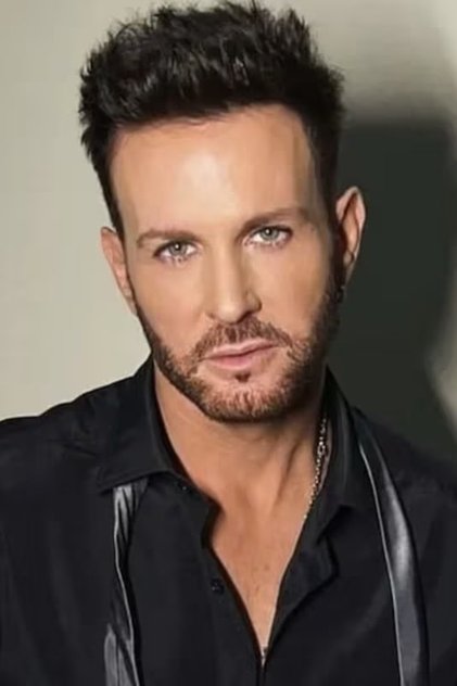 Axel Fernando