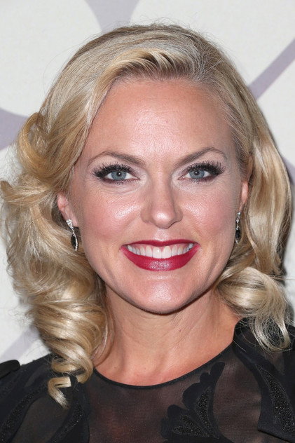 Elaine Hendrix - 12