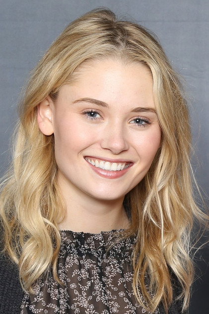Virginia Gardner - 8