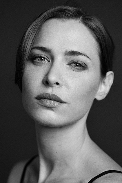 Nathalie Portela photo 4
