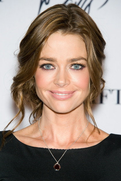 Denise Richards - 14