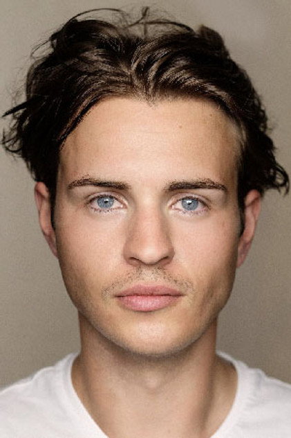 Connor Finch photo 2