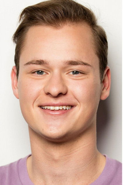 Cooper Tomlinson