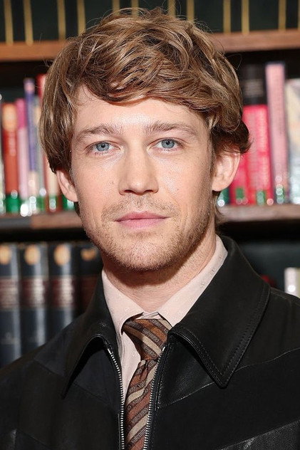 Joe Alwyn photo 20