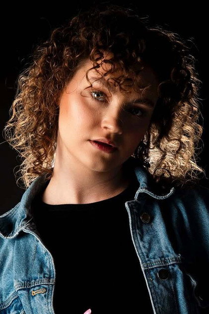 Daya Hendrix
