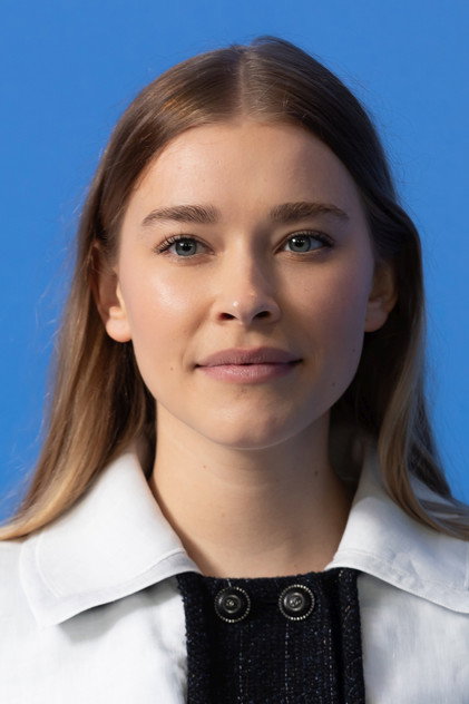 Milena Tscharntke - 4