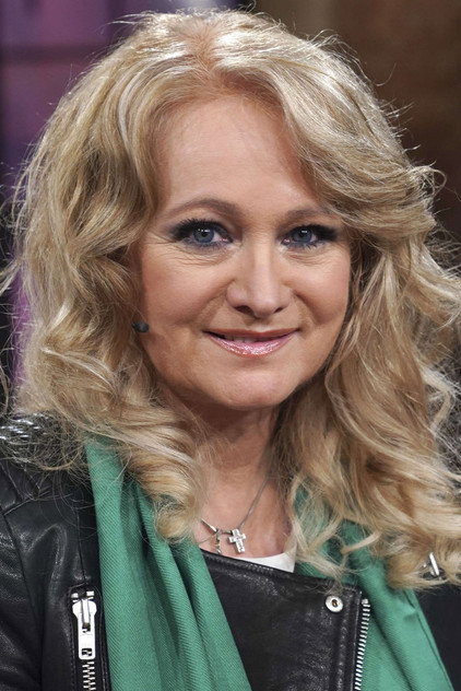 Nicole photo 3