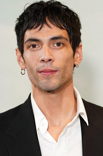 Diego Calva - 6