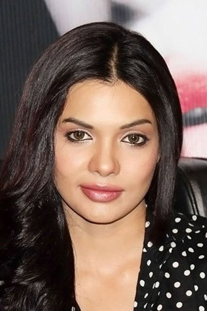 Sara Loren photo 3