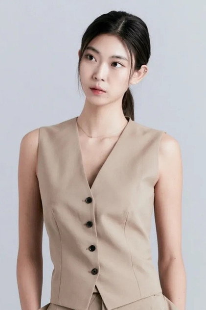 Nadine Lee