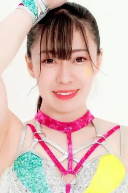 Hikari Shimizu photo 2