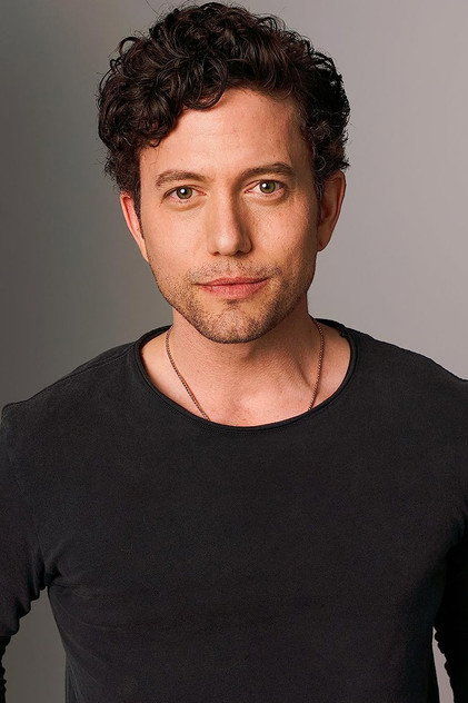 Jackson Rathbone - 8