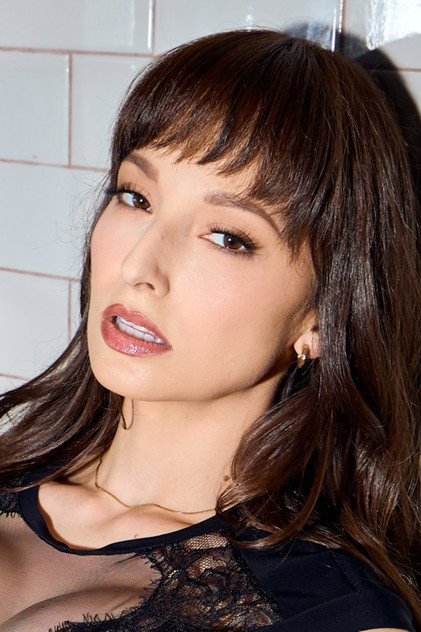 Lexi Luna photo 4