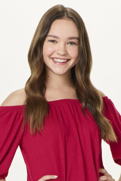 Sadie Stanley - 5