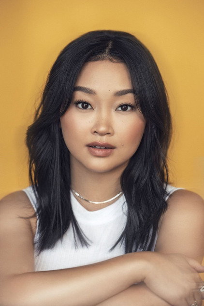 Lana Condor - 8