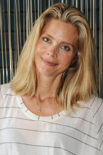 Sophie Lee - 4