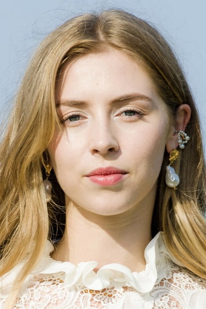 Hermione Corfield - 4